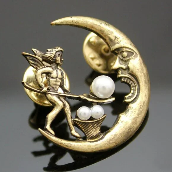 Vintage Golden Antique Tribal Angel Fairy Feeding Moon Cresent Simulated - Pearl - Picture 4 of 6